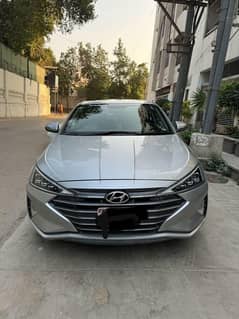 Hyundai Elantra 2021