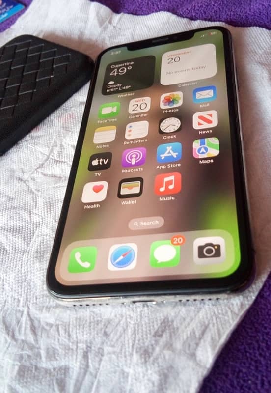 iPhone x pta approved 64 gb 4