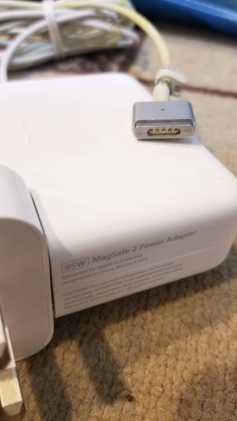 Apple MacBook Magsafe 2 Power Adapter 85W 3