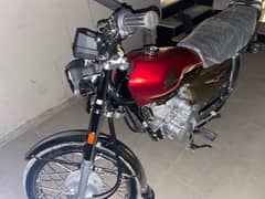 umar bhai ki bike h