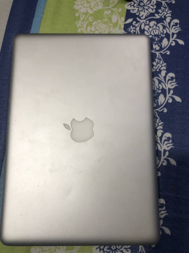 Macbook pro 2011 ( late ) 3