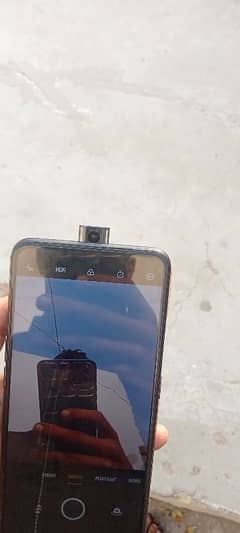 Oppo F11 Pro 6/128 Pup-UP camera exchange possible