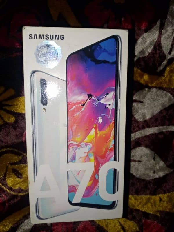 Samsung A70 7