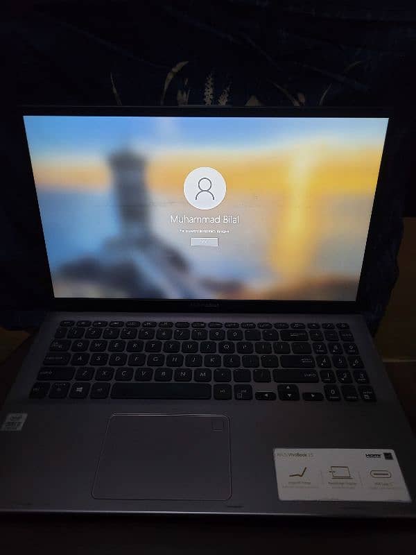 ASUS VIVO BOOK - 20GB RAM AND 256GB SSD 2