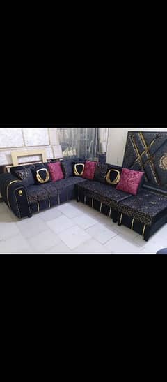 beautiful stylish L shaped corner 6 seater