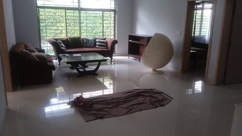 2 KANAL SINGLE STOREY FOR RENT 2