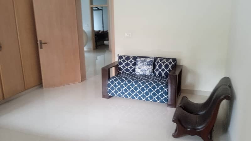 2 KANAL SINGLE STOREY FOR RENT 0