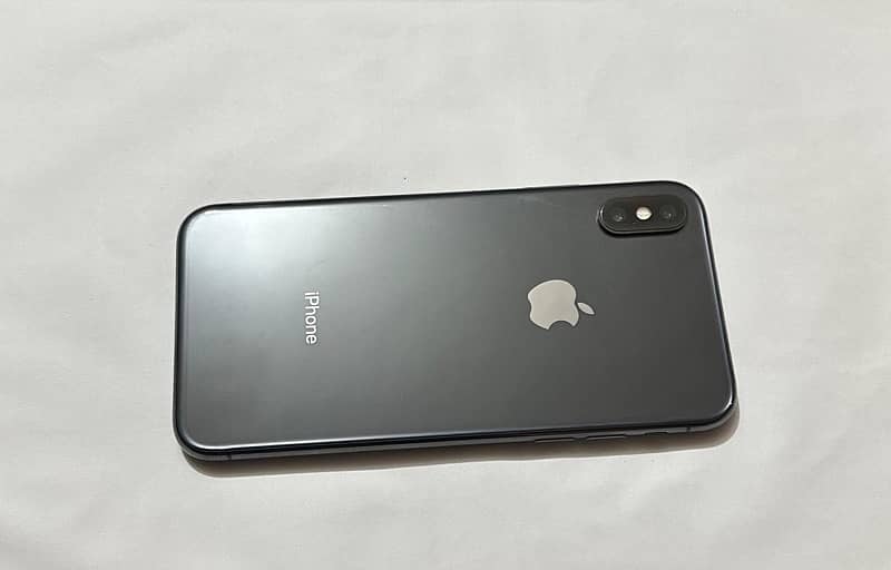 Iphone X 256gb PTA Approved (with box) 0