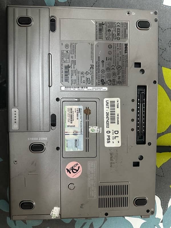 Dell latitude D 630 Core 2 Dou 50 gb ssd with charger 4