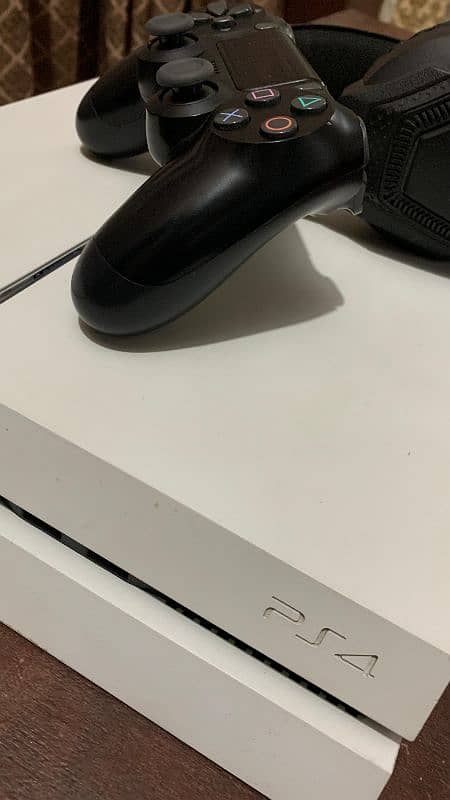 PS4 3tb White With Original Controller No Issue 7