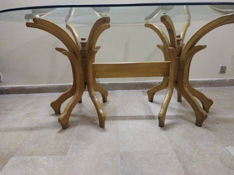 dinning table without chairs only 18 thousand 2