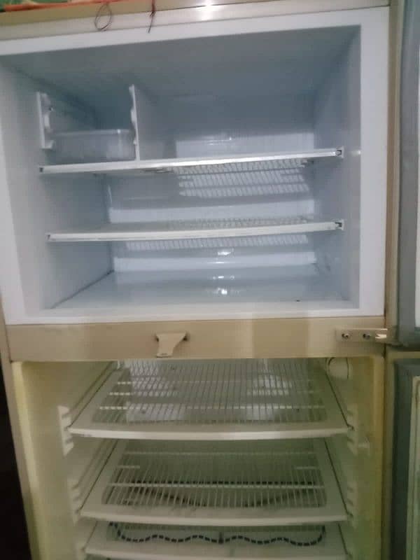 refrigerator for sale 3