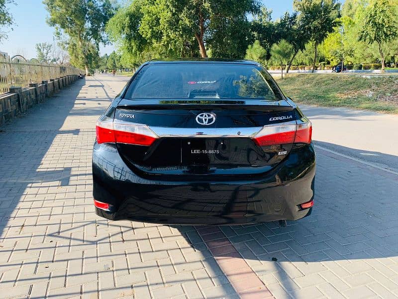 Toyota Corolla XLI 2015 4