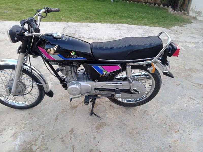 Honda 125 Jhelum number All documents clear 5