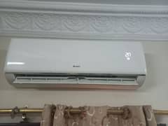 Gree 1 ton AC split.