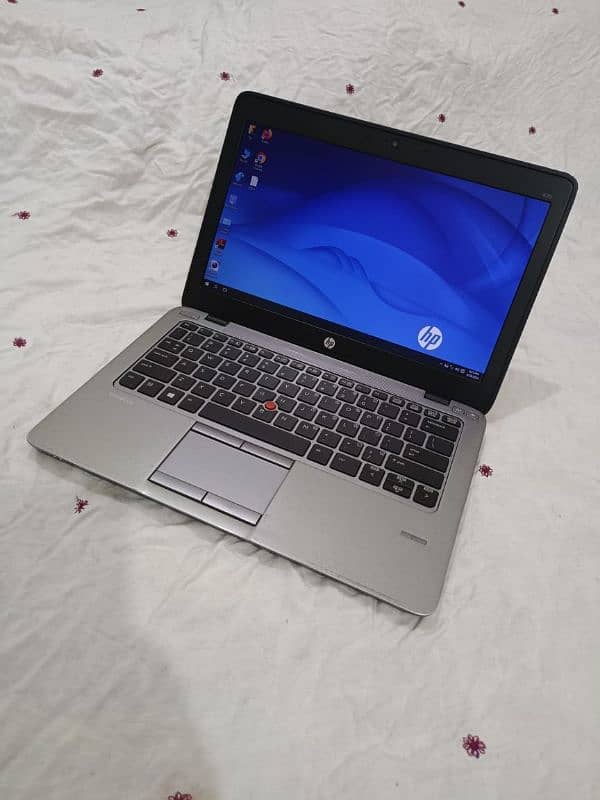 Hp EliteBook Core i5-4th Gen 8GB RAM BackLite Keyboard 512GB HHD // 13