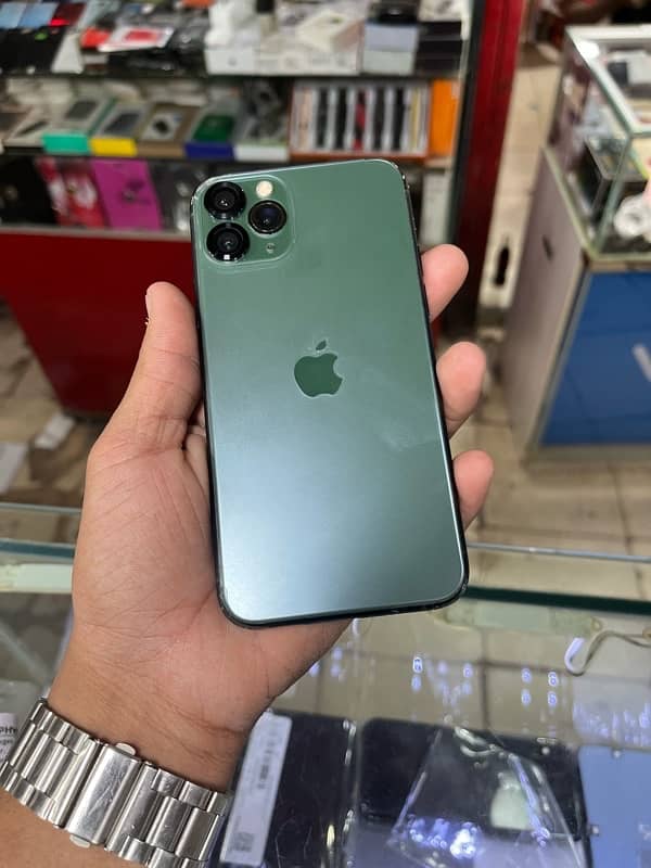 iphone 11 pro 2