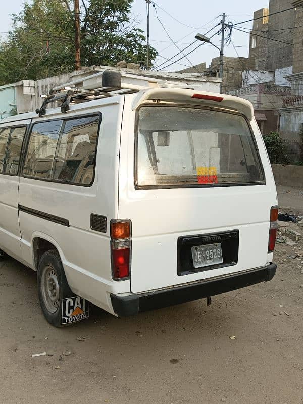 Toyota hiace 84 0