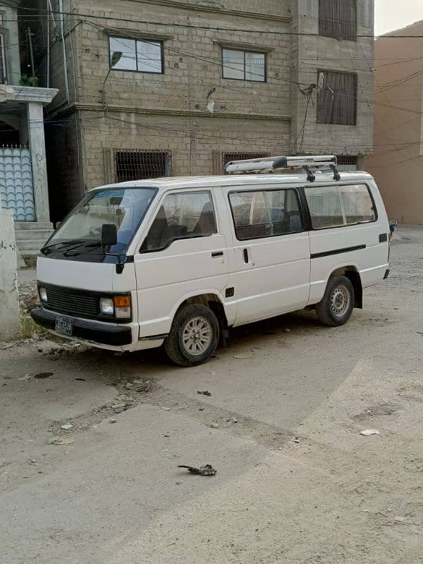 Toyota hiace 84 3