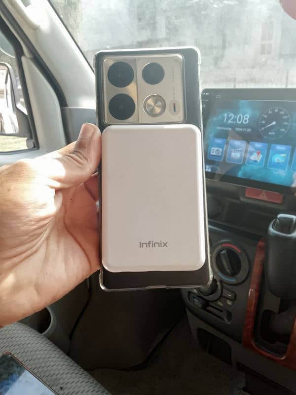 infinix note 40 Pro 12 + 256 0