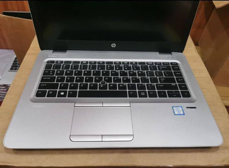 hp elitebook core i5 7th 2