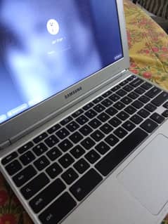 Samsung Chromebook book