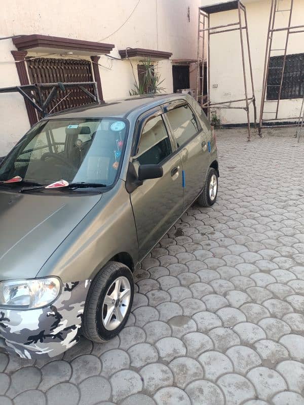 Suzuki Alto 2011 4