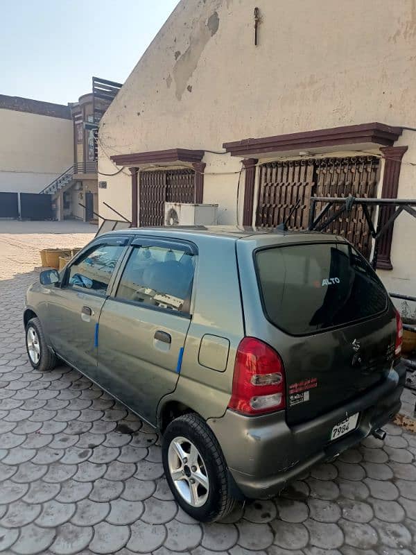 Suzuki Alto 2011 5