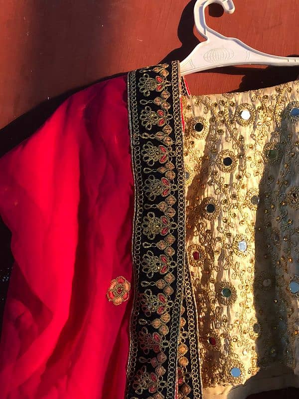 Heavy lehenga. 0