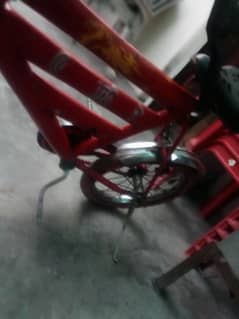 ya new cycle ha is Ki first break work Nahi karti by any a one