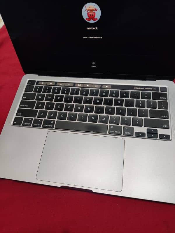 MacBook Pro 2020, Touch Bar 16 GB 1TB SSD 1