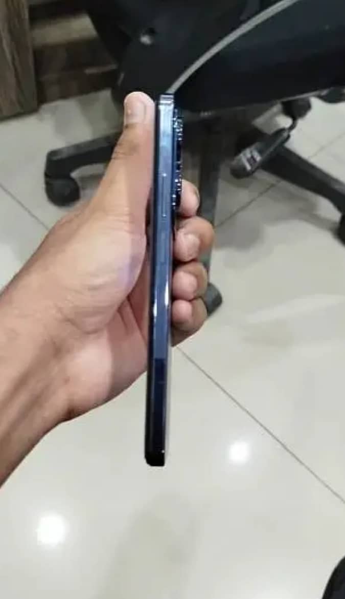 Infinix hot 40 pro 256gb 2