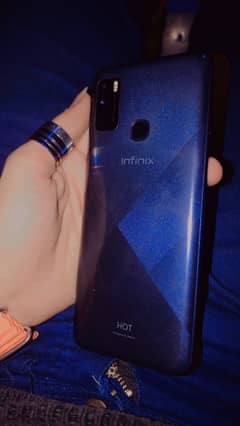 Infinix Hot 9play (4 64)