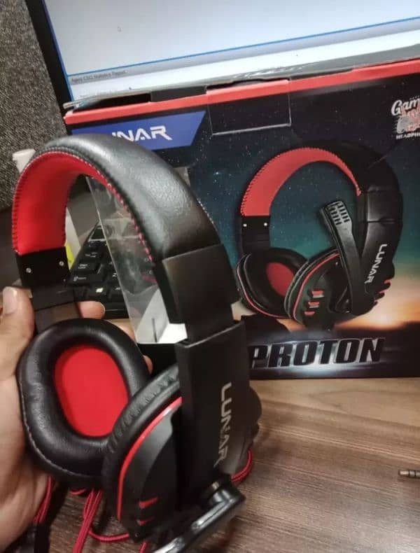 luner proton gaming headphone with mic connect with mobile,PC,laptop 1