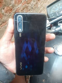 vivo s1 6/128