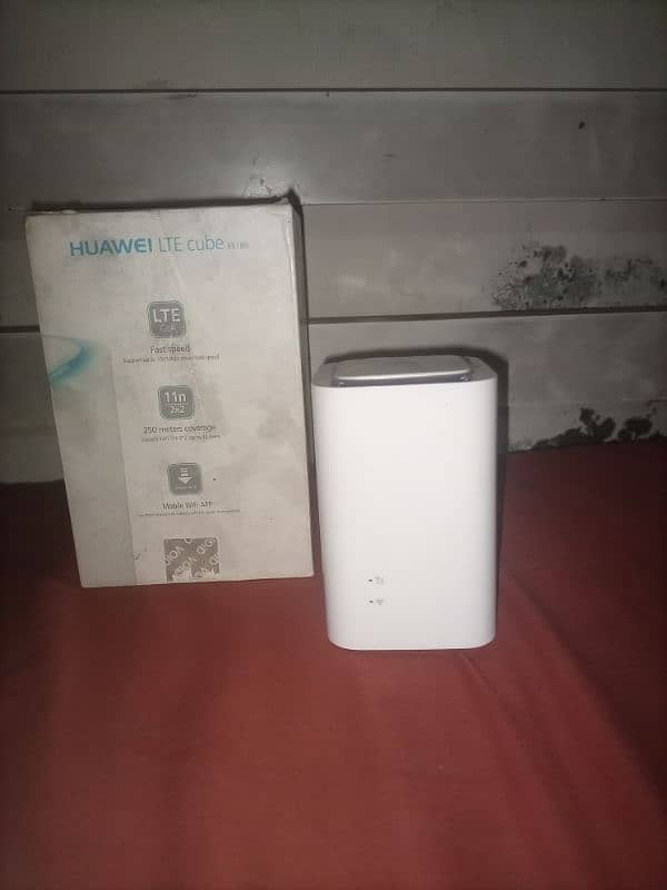 HUAWEI LTE cube E5 180 3