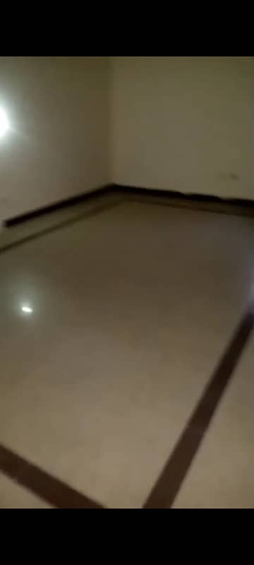 uper portion available for rent in mustafa town mamdot block near allama iqbal town lahore 2