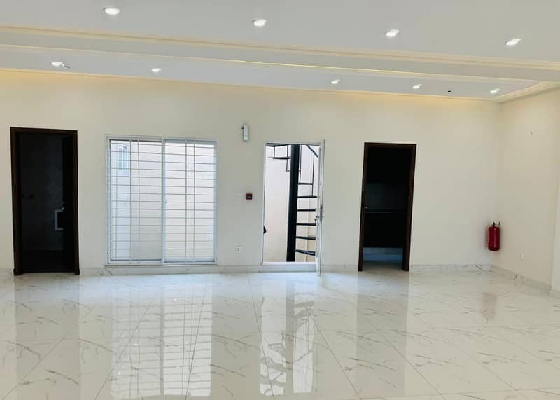 8 Marla floor available for rent in DHA Phase 5 1