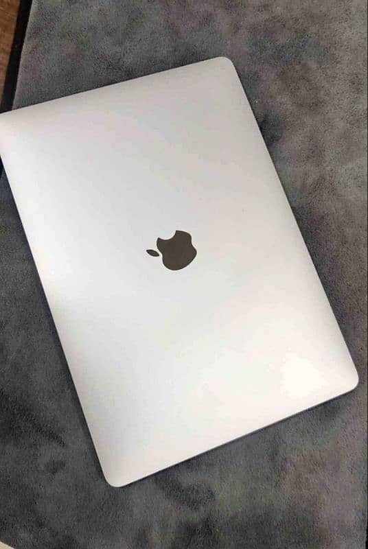 APPLE MACBOOK PRO 13.3" 2020 i5 16GB 512GB 150 CYCLES 0