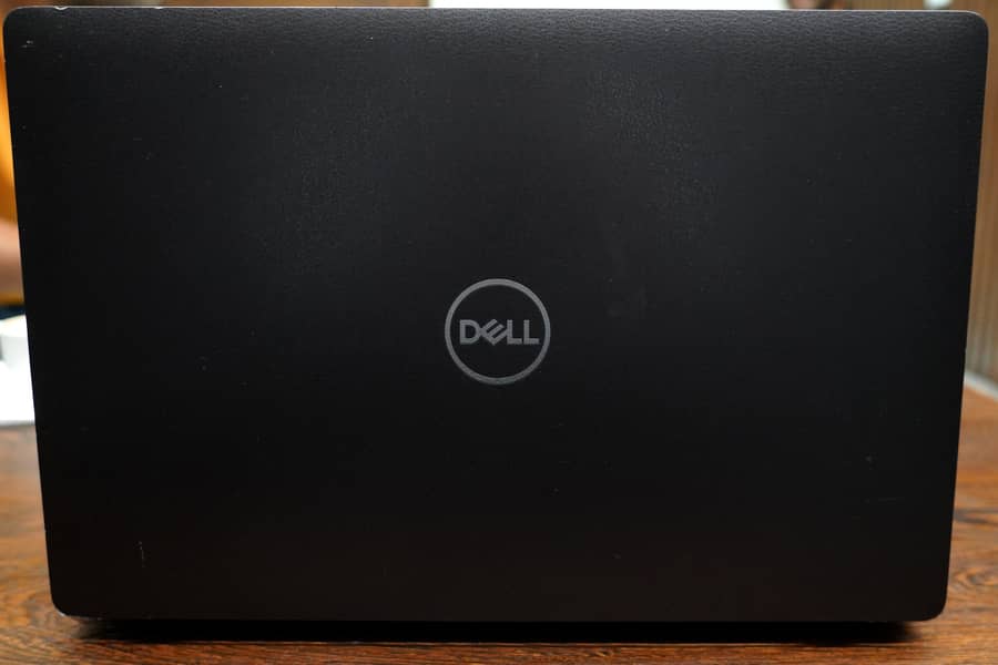 Dell Precision 3541 i7-9H Gen – 16GB RAM, 256GB NVME 1