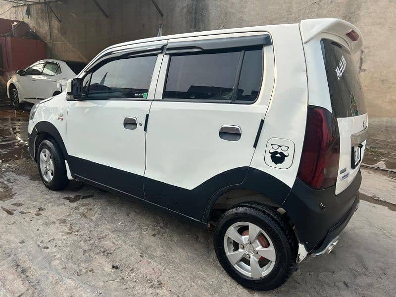 Suzuki Wagon R 2015 5