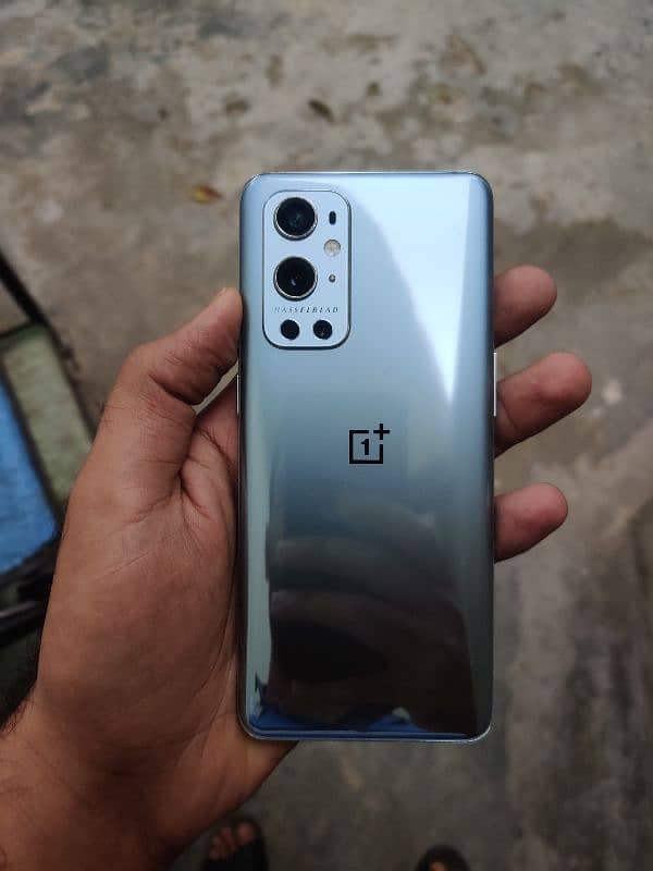 OnePlus 9 pro 0