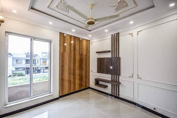 10 Marla Brand New House For Sale in DHA Phase 4 22