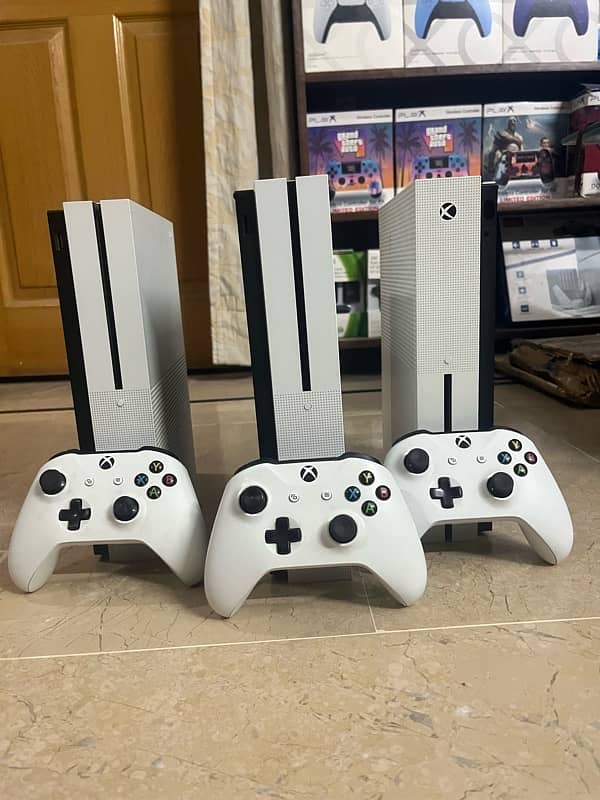 Ps5/Ps4/xbox used new consoles for sale 7