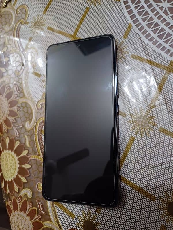 Vivo v27e mobile phone with original box & charger 0