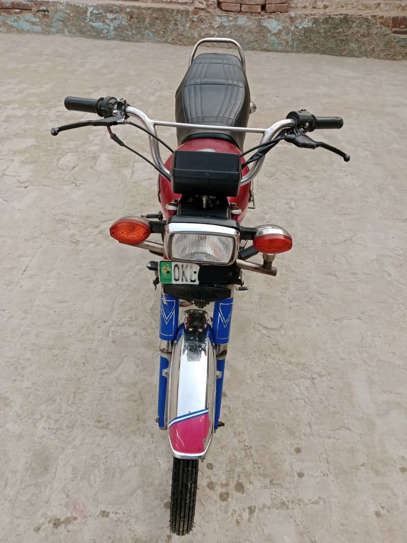 Honda CD 70 2011 0