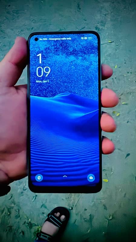 Oppo F21 Pro 5G One Hand Use 11