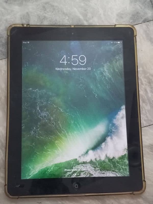 Apple iPad 3rd Gen | 16GB WiFi | Non-PTA | Excellent Condition 9