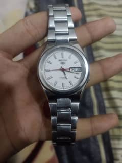 Seiko 5 automatic watch for sale,03070773076 contact me on WhatsApp.