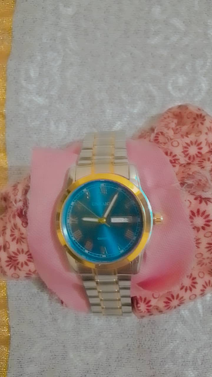 Boy watch 0